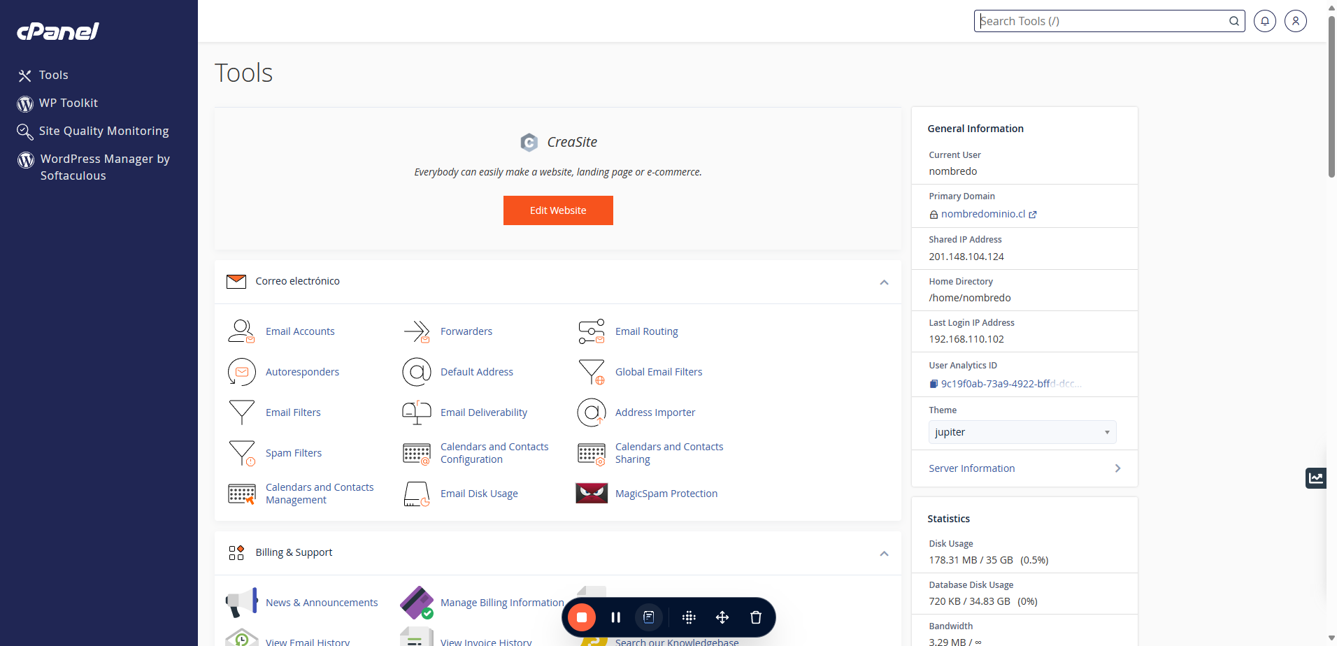 Ve al buscador de herramientas de cPanel